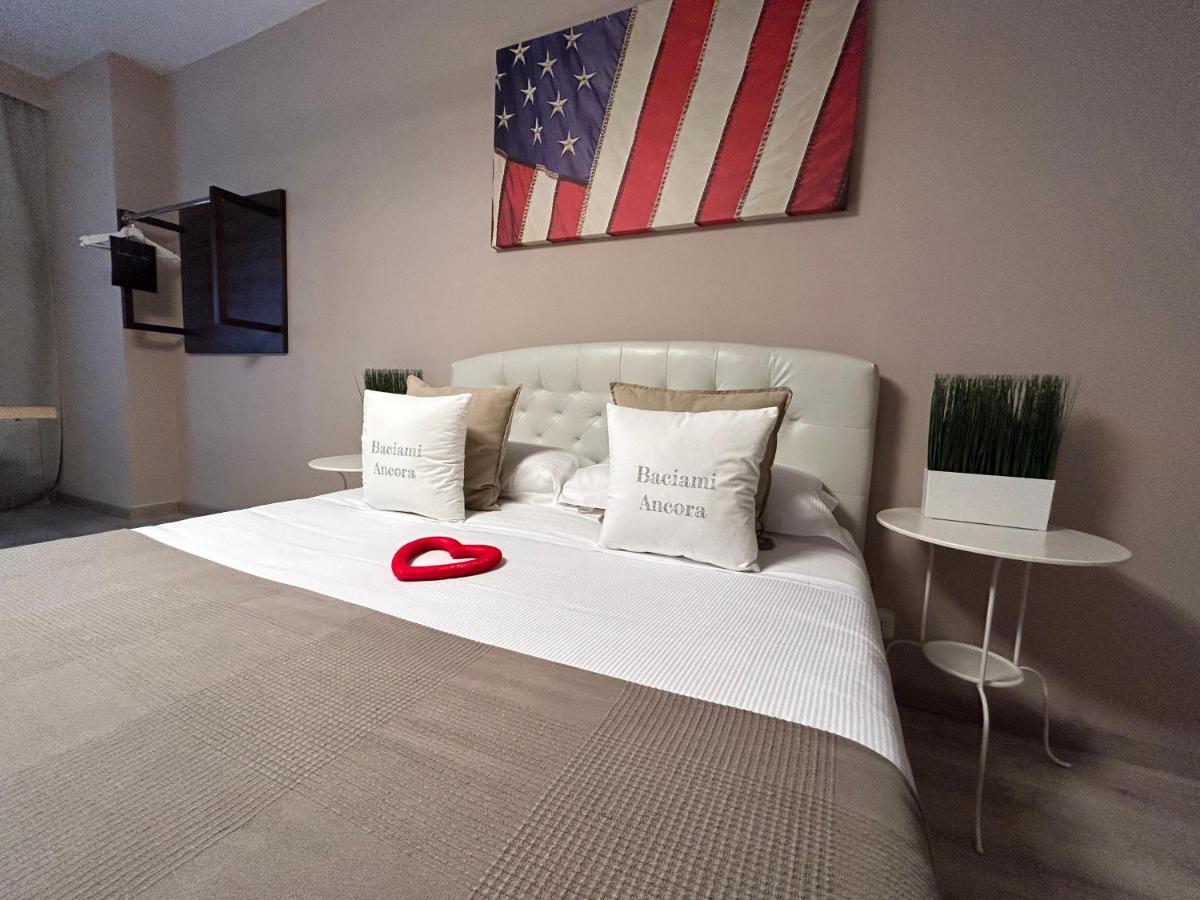 B&B Baciami Ancora Бари Экстерьер фото