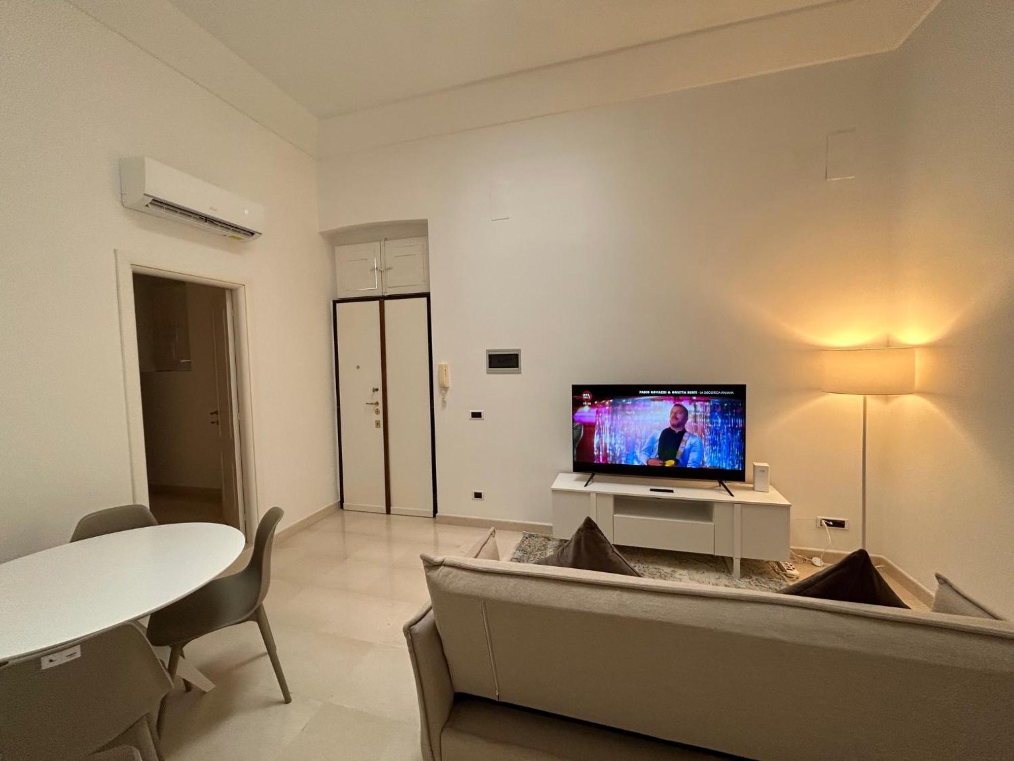 B&B Baciami Ancora Бари Экстерьер фото